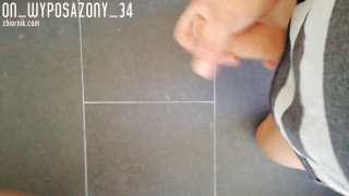 On_wyposazony_34
