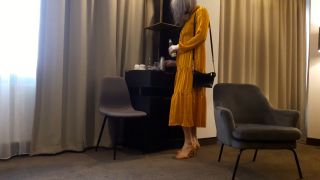 yellow and white dress.mp4