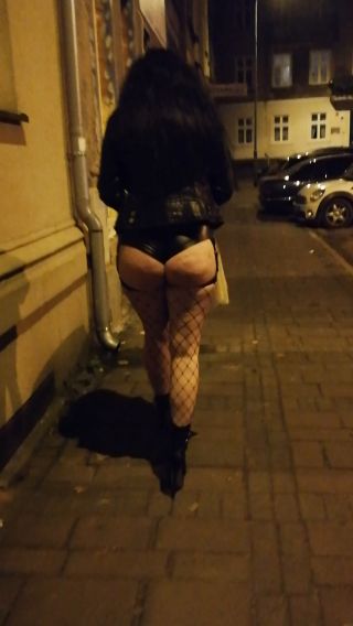 VID_20211114_201123.mp4