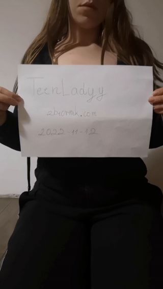 TeenLadyy