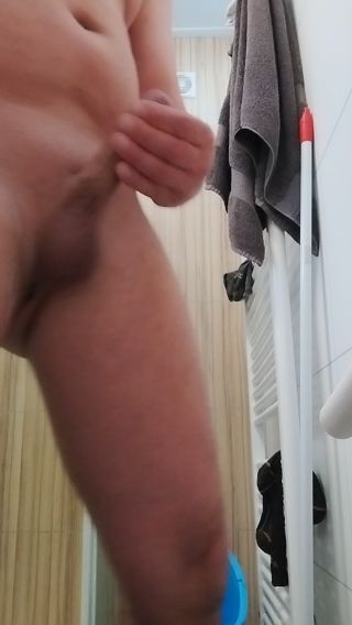 VID_20230531_192301.mp4