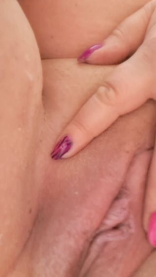 20230626_212105.mp4