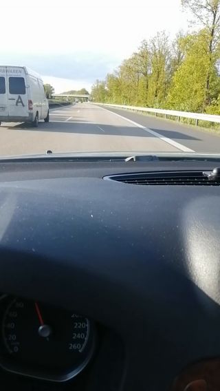 VID_20240504_184142.mp4