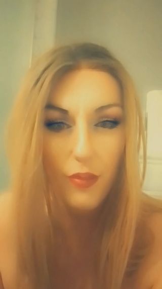 KarolinaShemale29