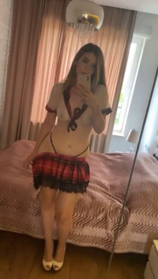 35883b44-d47e-4908-8d3f-1aeec776c087.mov