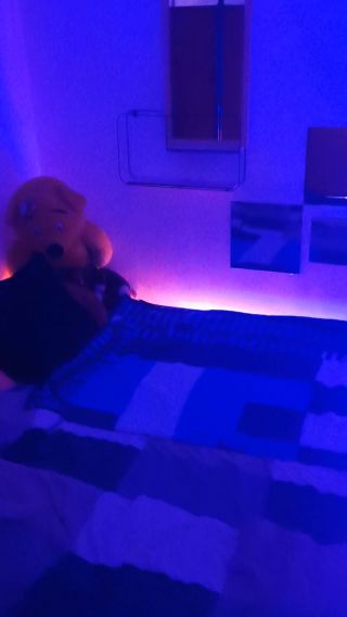 VID_20250413_223229.mp4