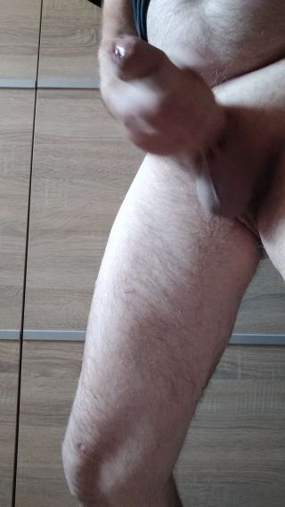 1000000884.mp4
