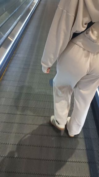 1000030501.mp4