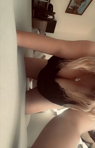 834149FF-AA84-45F2-B136-697A79628794.mov