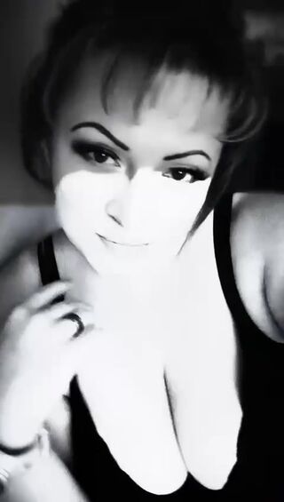 VID-20251001-WA0008.mp4